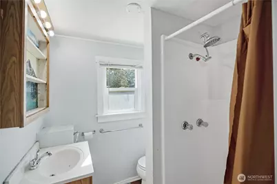 509 S 60th Street, Tacoma, WA 98408 - Photo 15