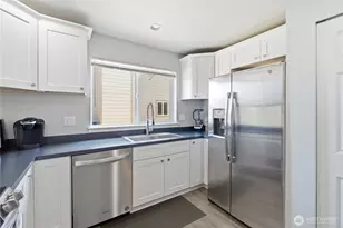 1430 SW 352nd Ct, Federal Way, WA 98023 - Photo 13