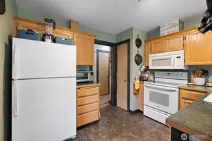 33911 50th Ave E, Eatonville, WA 98328 - Photo 13