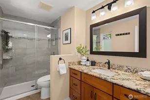 16570 SE 19th St, Bellevue, WA 98008 - Photo 15