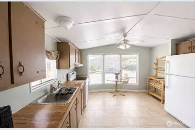 8508 144th Avenue E #11, Puyallup, WA 98372 - Photo 5