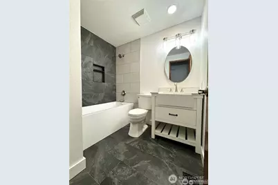 22045 Peter Grubb Road SE, Renton, WA 98058 - Photo 21