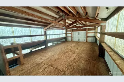 22045 Peter Grubb Road SE, Renton, WA 98058 - Photo 39
