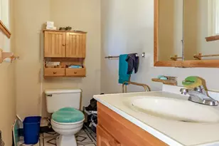 2633 Lake Youngs Ct SE, Renton, WA 98058 - Photo 15