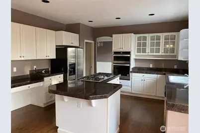 19129 SE 145th Street, Renton, WA 98059 - Photo 7