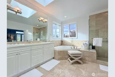 7014 Cascade Avenue SE, Snoqualmie, WA 98065 - Photo 13