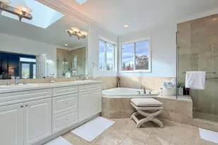 7014 Cascade Ave SE, Snoqualmie, WA 98065 - Photo 13