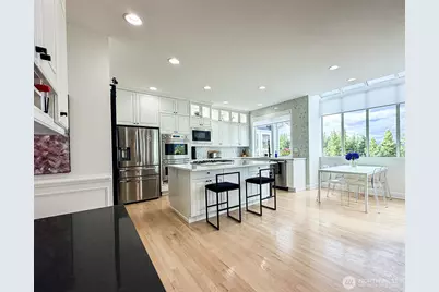 7014 Cascade Avenue SE, Snoqualmie, WA 98065 - Photo 5