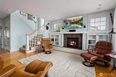 2402 J Avenue, Anacortes, WA 98221 - Photo 7