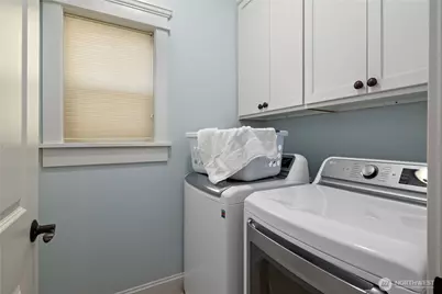 2402 J Avenue, Anacortes, WA 98221 - Photo 25