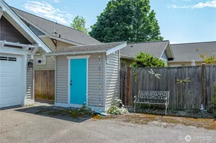 2402 J Ave, Anacortes, WA 98221 - Photo 35