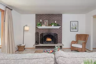 8821 221st Pl SW, Edmonds, WA 98026 - Photo 5