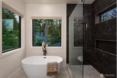 16626 SE 27th, Bellevue, WA 98008 - Photo 23