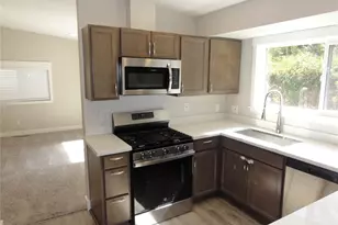 4911 64th Ave W, University Place, WA 98467 - Photo 5