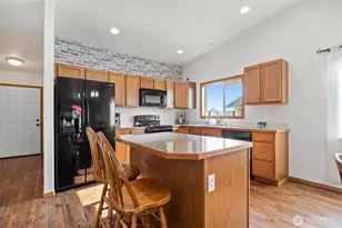 1355 E Birch St, Othello, WA 99344 - Photo 11