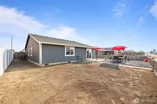 1355 E Birch St, Othello, WA 99344 - Photo 33