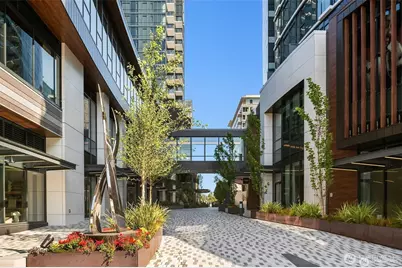 838 Avenue Square NE #1901, Bellevue, WA 98004 - Photo 11