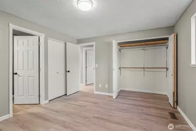 202 Waters Road, Castle Rock, WA 98611 - Photo 7