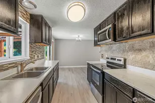 202 Waters Rd, Castle Rock, WA 98611 - Photo 31