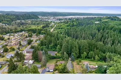 805 Valley View Way, Aberdeen, WA 98520 - Photo 35