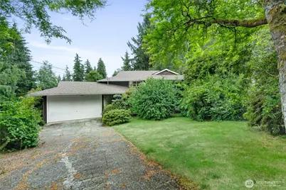 805 Valley View Way, Aberdeen, WA 98520 - Photo 1