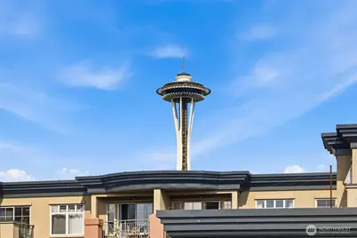 120 1st Avenue W #306, Seattle, WA 98119 - Photo 31