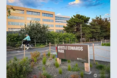 120 1st Avenue W #306, Seattle, WA 98119 - Photo 37