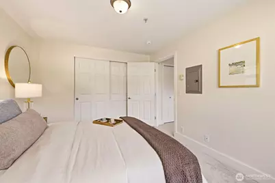 120 1st Avenue W #306, Seattle, WA 98119 - Photo 17