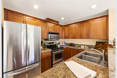 120 1st Avenue W #306, Seattle, WA 98119 - Photo 9