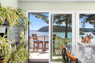 733 Tillamuk Drive, La Conner, WA 98257 - Photo 17