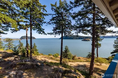 733 Tillamuk Drive, La Conner, WA 98257 - Photo 31