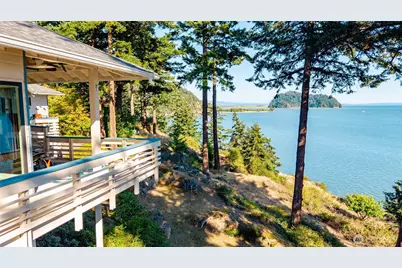 733 Tillamuk Drive, La Conner, WA 98257 - Photo 37