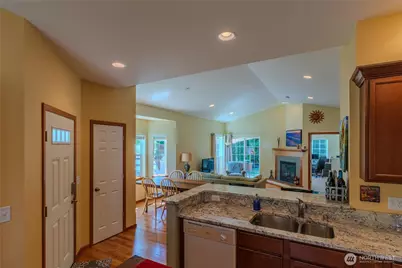 2505 Elmont Court, Bellingham, WA 98229 - Photo 15
