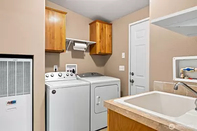 700 Island Circle SE, Ocean Shores, WA 98569 - Photo 25