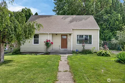 804 Crescent Drive, Grandview, WA 98930 - Photo 1