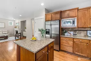 17023 NE 120th St, Redmond, WA 98052 - Photo 9