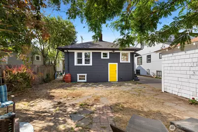 410 N 46th Street, Seattle, WA 98103 - Photo 17