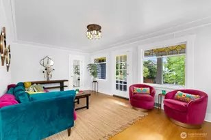 410 N 46th St, Seattle, WA 98103 - Photo 5