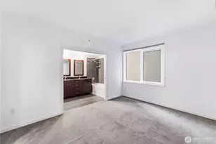 76 Cedar St, Seattle, WA 98121 - Photo 19