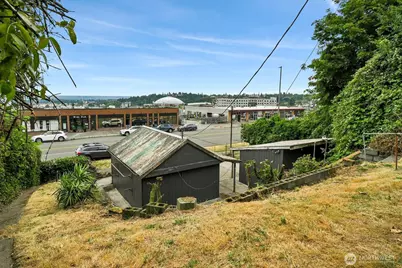 2328 Tacoma Avenue S, Tacoma, WA 98402 - Photo 31