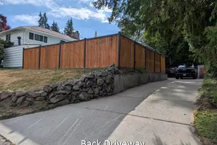 224 S 166th St, Burien, WA 98148 - Photo 29