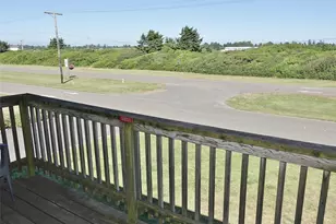 615 Ocean Shores Blvd NW, Ocean Shores, WA 98569 - Photo 17