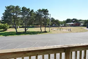 615 Ocean Shores Blvd NW, Ocean Shores, WA 98569 - Photo 11