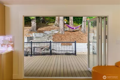 2140 192nd Avenue SE, Sammamish, WA 98075 - Photo 17