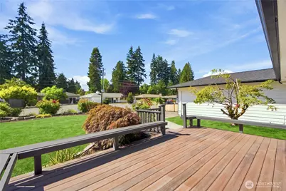 6821 190th Street SW, Lynnwood, WA 98036 - Photo 3