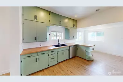 5502 Chuckanut, Bow, WA 98232 - Photo 9