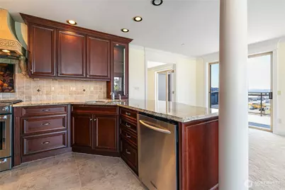 1301 W Holly Street #302, Bellingham, WA 98225 - Photo 13