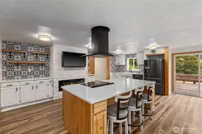 8377 Glenwood Road SW, Port Orchard, WA 98367 - Photo 9