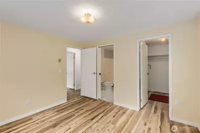 8377 Glenwood Road SW, Port Orchard, WA 98367 - Photo 17