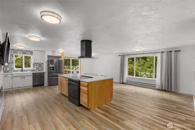 8377 Glenwood Road SW, Port Orchard, WA 98367 - Photo 11